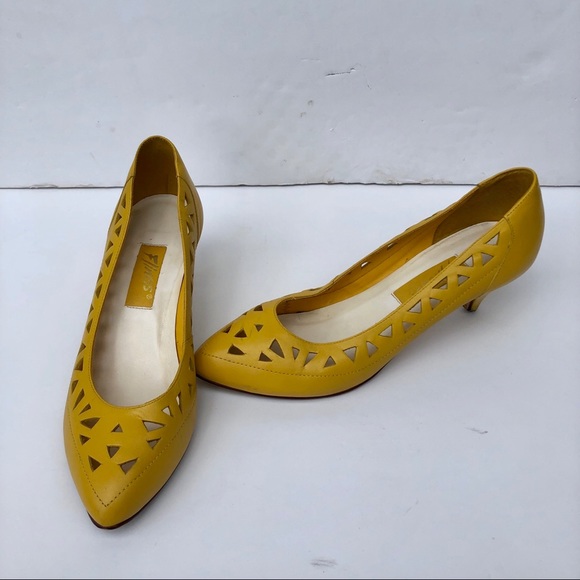 Vintage 80’s Flings geometric cutout kitten heels - Picture 3 of 7